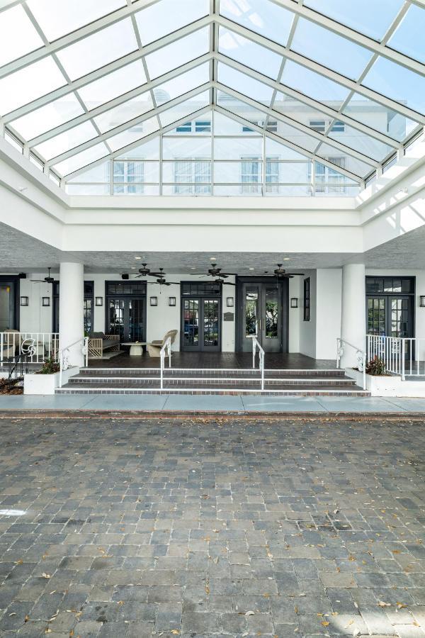 The Exchange Hotel 圣彼得堡 外观 照片
